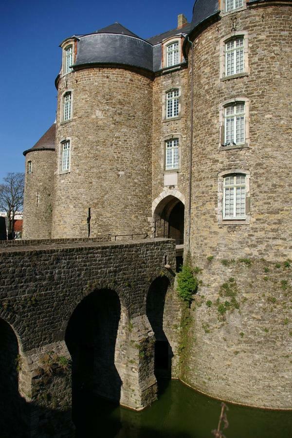 Lumineux T2 Vieille Ville 3Pers Parking Gratuit - By La Source D'Orfee Boulogne-sur-Mer Buitenkant foto